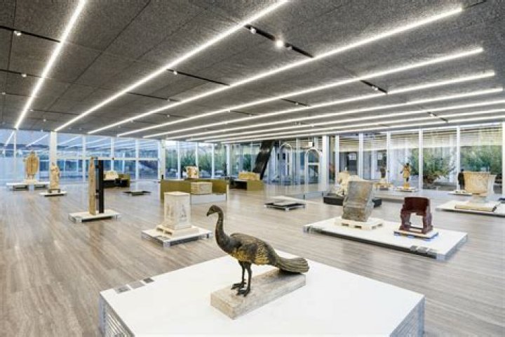 The Works Of James Sonnefeld: A Renowned Architect